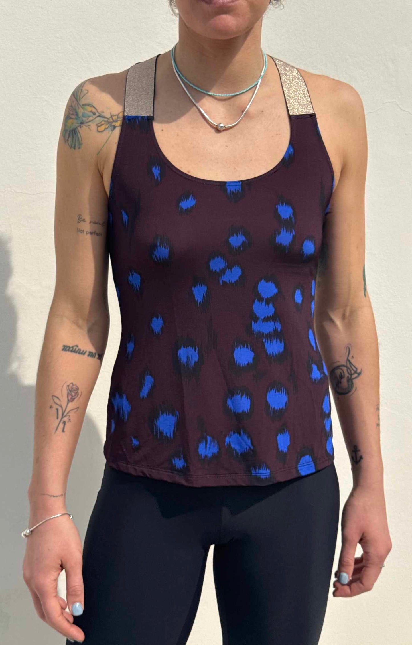 Canotta Gloria Nilu - activewear artigianale indossato