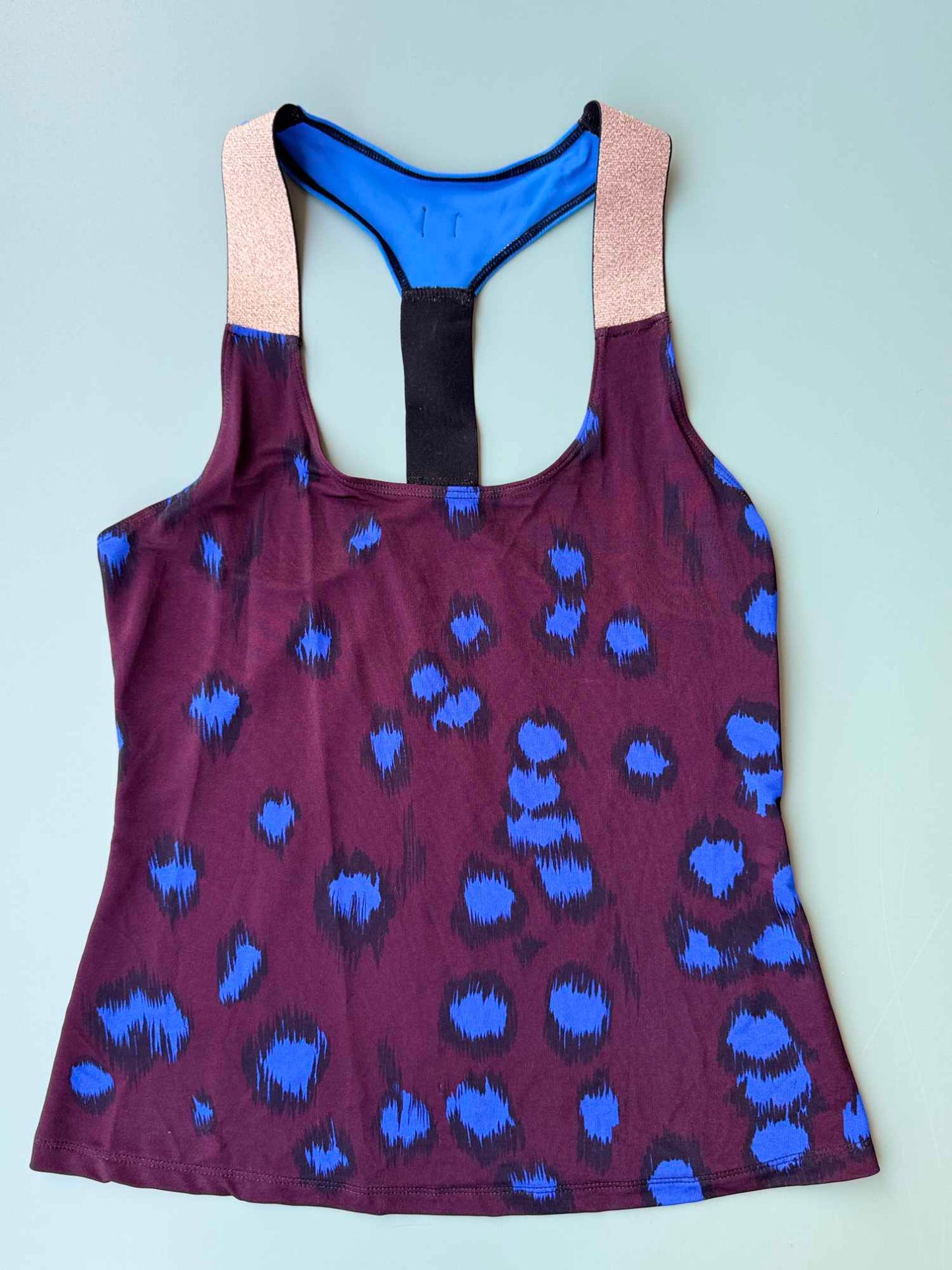 Canotta Gloria Nilu - activewear artigianale dettaglio
