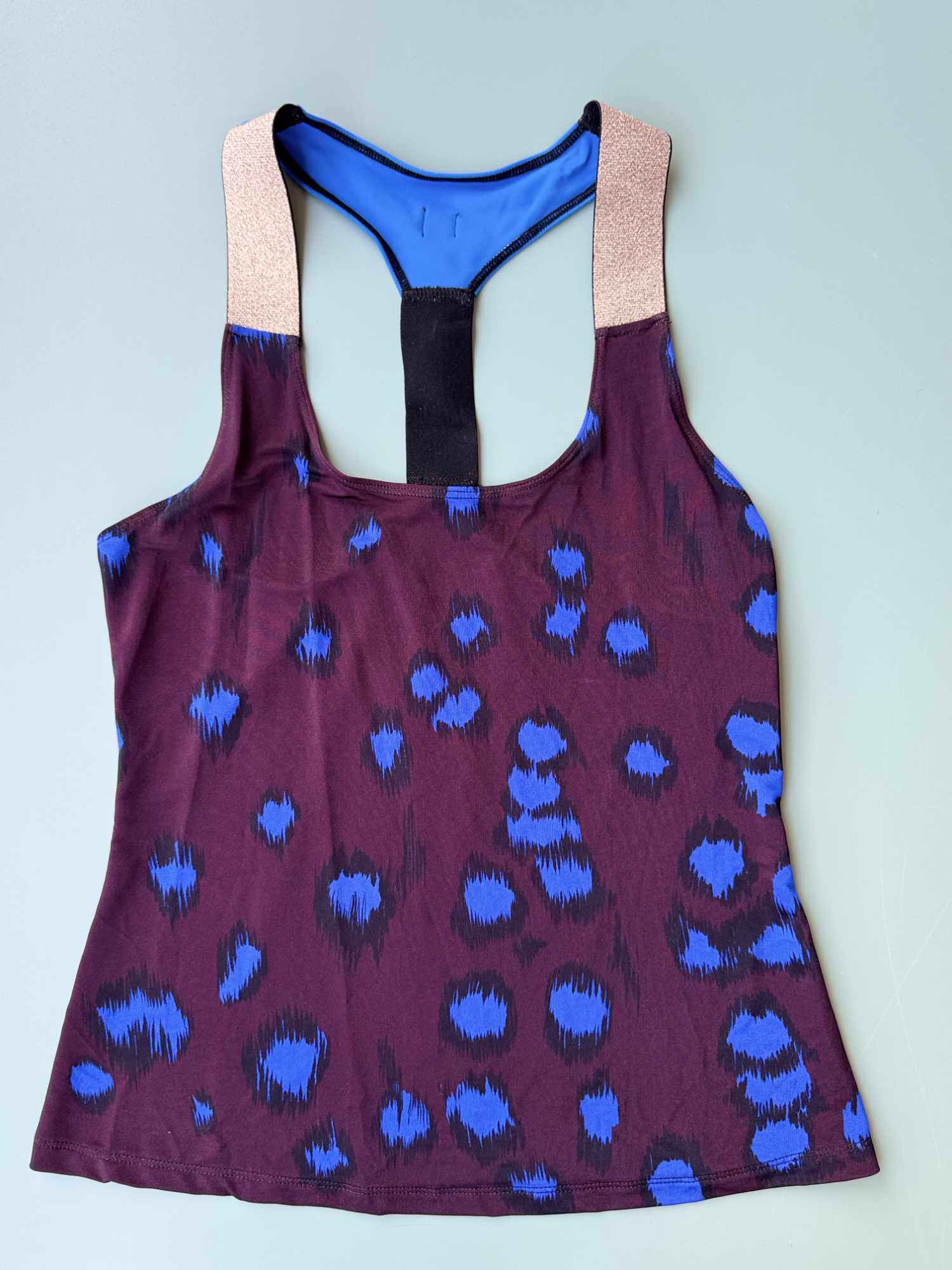 Canotta Gloria Nilu - activewear artigianale dettaglio