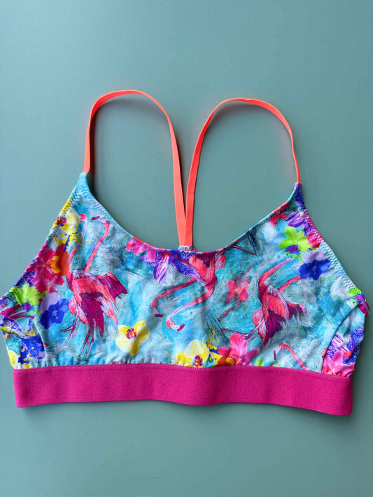 Top Margherita Nilu - activewear artigianale dettaglio