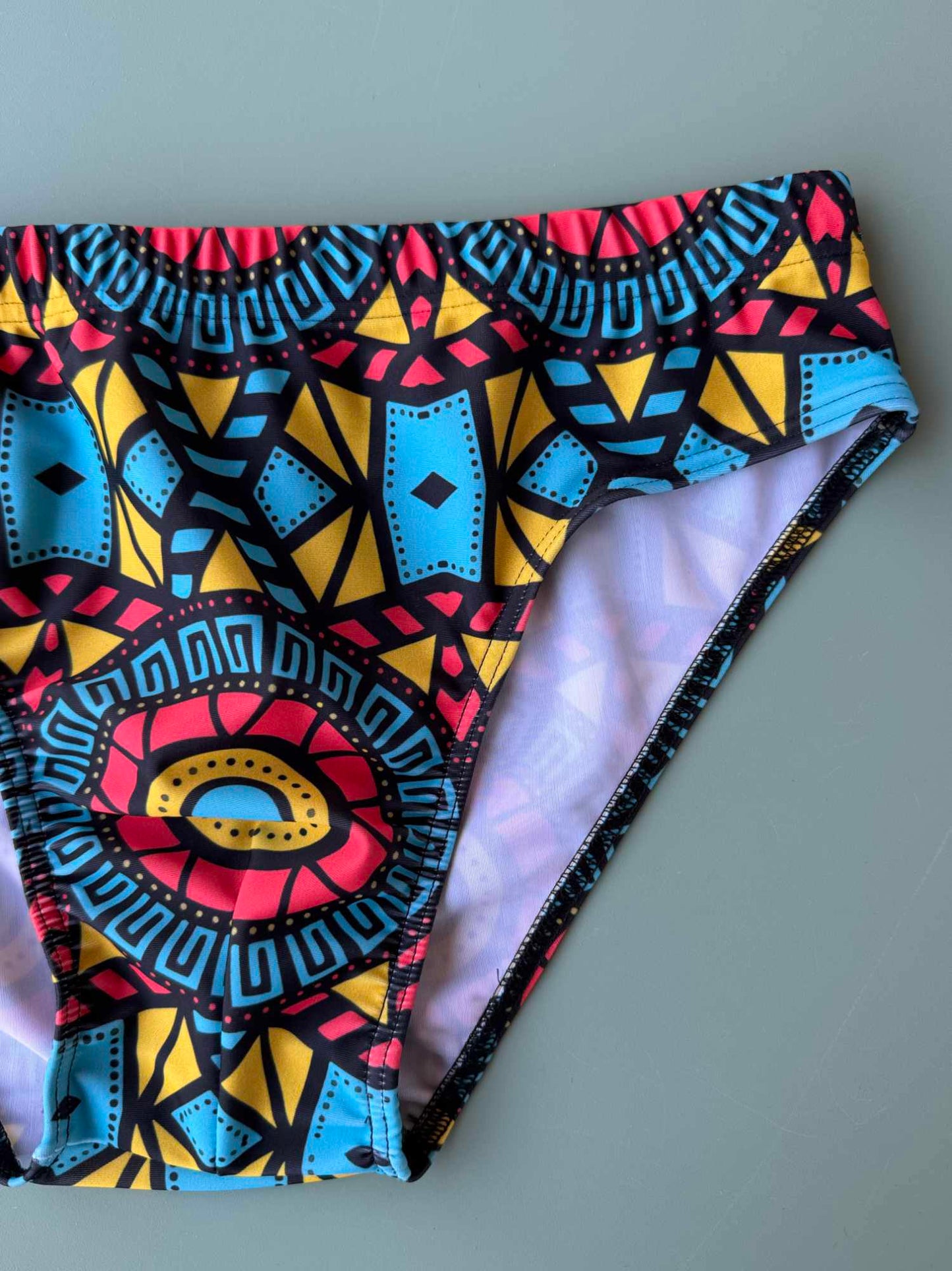 Slip uomo Nilu - beachwear artigianale dettaglio
