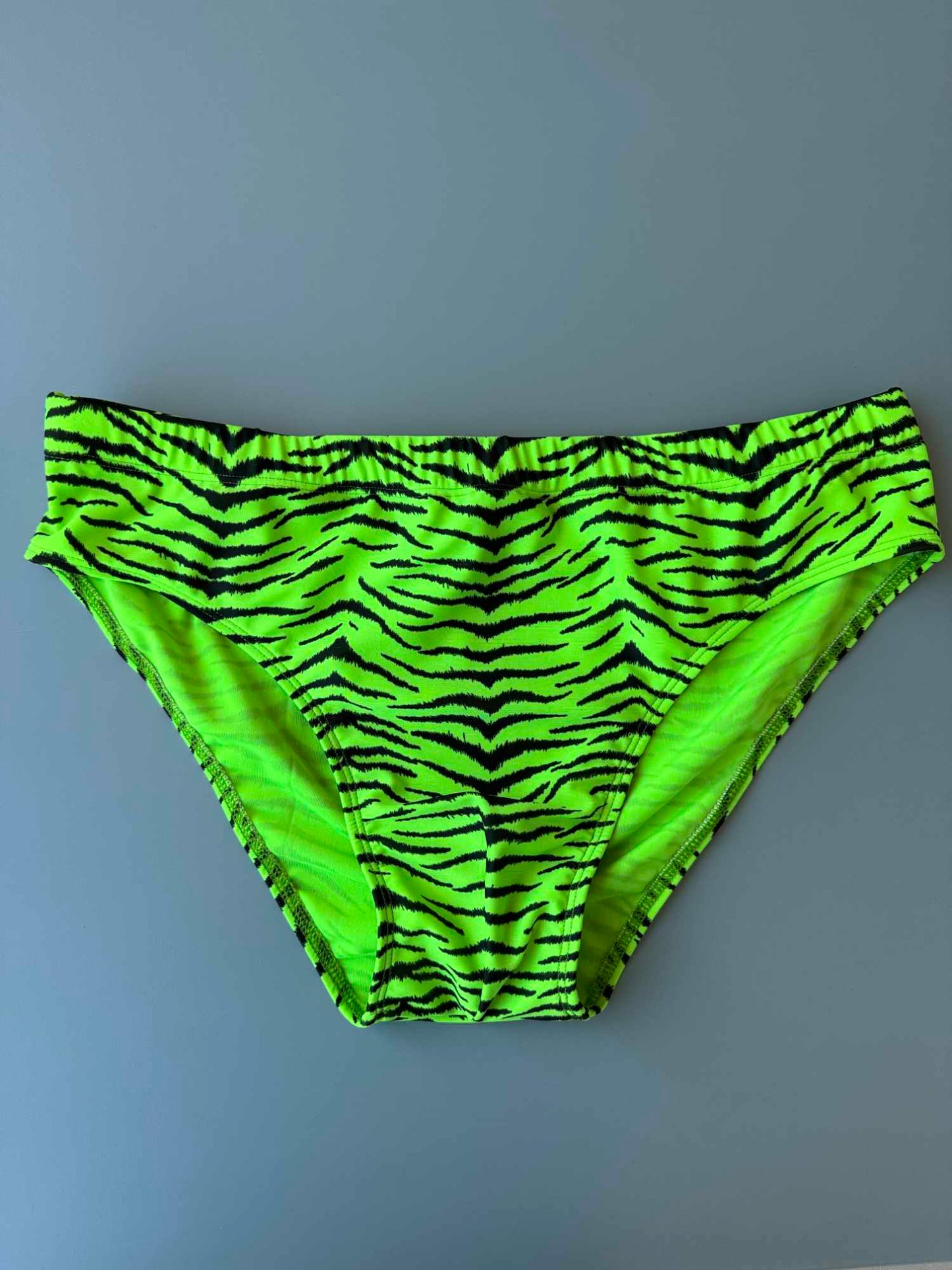 Slip uomo Nilu - beachwear artigianale dettaglio